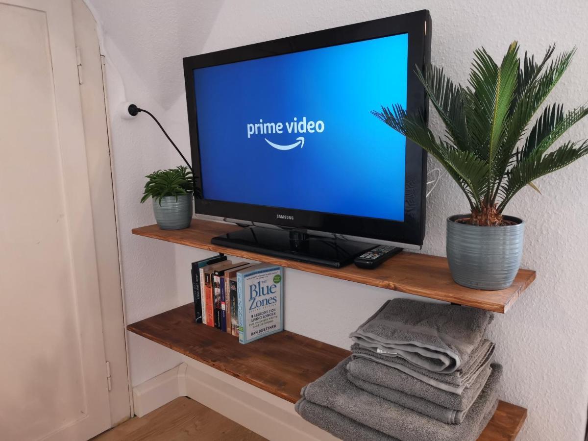 Kleines Studio Am Uni-Campus - Perfekt Fuer Junge Unternehmungslustige Дрезден Экстерьер фото